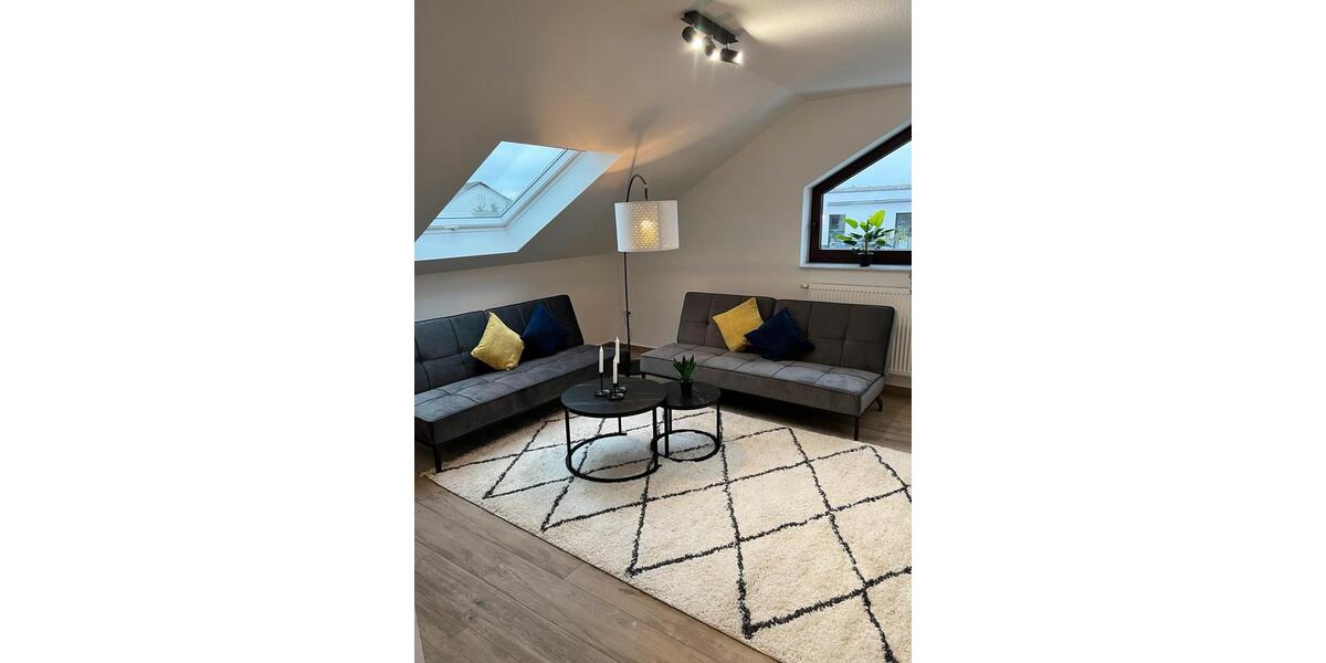 Dachgeschoßwohnung Lampertheim - 3 Zimmer, 70 m&sup2;, 1.500&euro; | Angebot:24784306