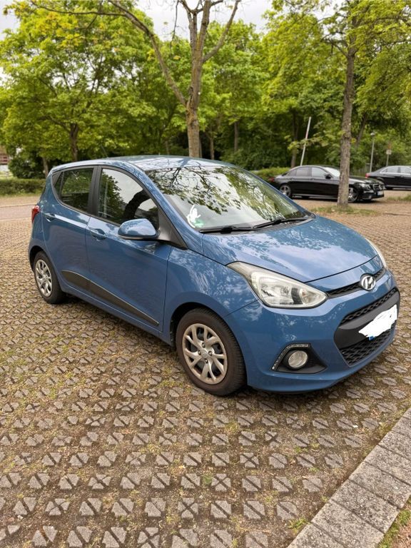 i10