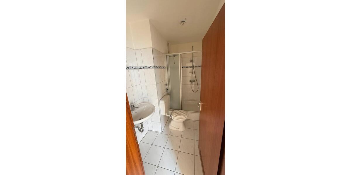 Einfamilienhaus Weinheim - 3 Zimmer, 124 m&sup2;, 1.798&euro; | Angebot:24433063