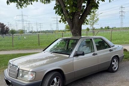 Mercedes-Benz 190 267.000 km 5.299 &euro; Heidelberg 69245