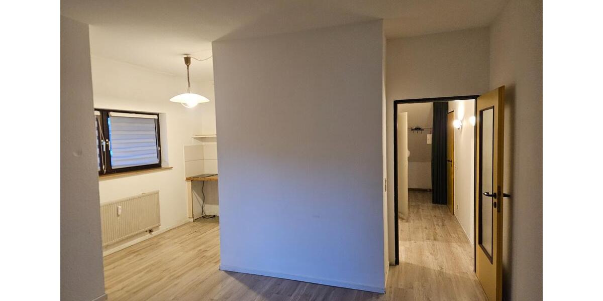 Dachgeschoßwohnung Heidelberg Neuenheim - 2 Zimmer, 35 m&sup2;, 88.000&euro; | Angebot:24788388