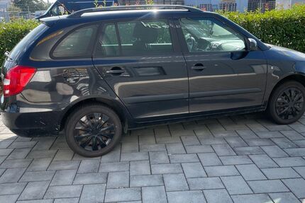 Skoda Fabia 178.500 km 3.200 &euro; Haßloch 67454