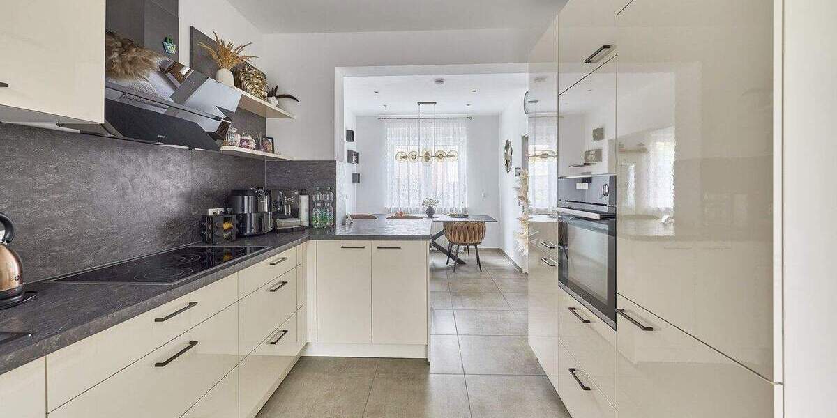 Einfamilienhaus Ludwigshafen Friesenheim/Nord - 5 Zimmer, 132 m&sup2;, 560.000&euro; | Angebot:25736747