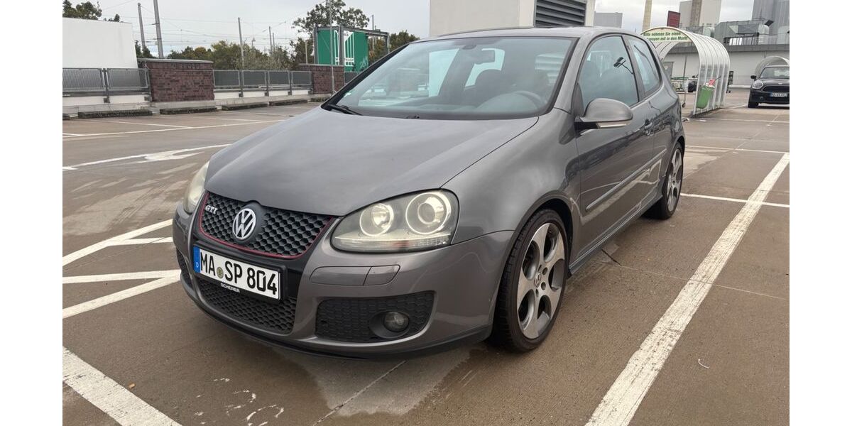 VW Golf 168.000 km 5.900 &euro; Mannheim 68199