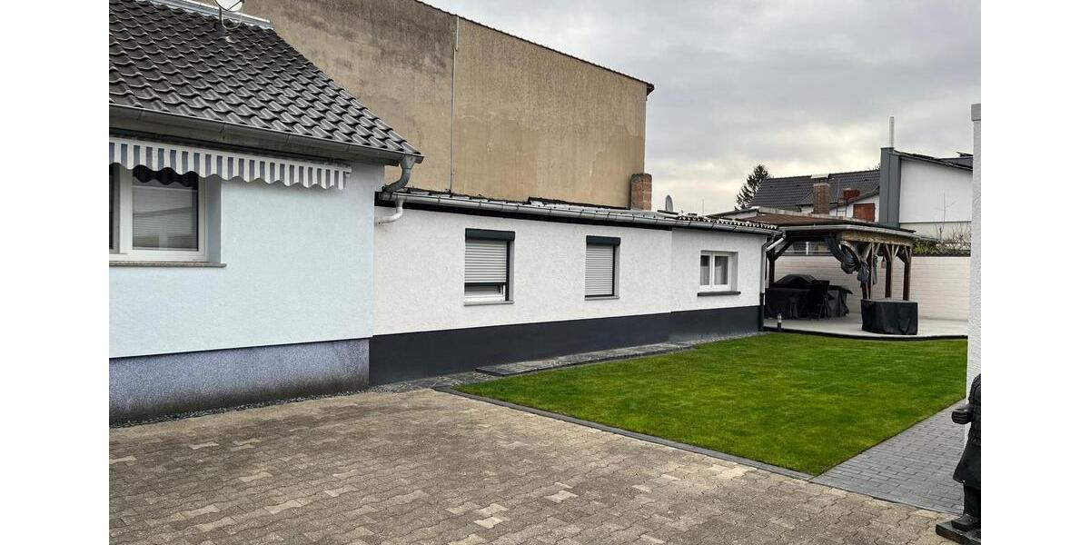 Mehrfamilienhaus, Wohnhaus Mannheim Sandhofen - 8 Zimmer, 202 m&sup2;, 779.000&euro; | Angebot:26999229