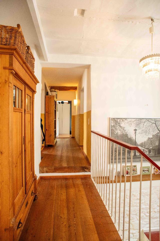 Großzügiges Einfamilienhaus in historischem Dreiseitenhof