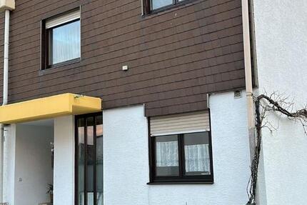 Haus Schifferstadt - 6 Zimmer, 162 m&sup2;, 1.700&euro; | Angebot:25457347