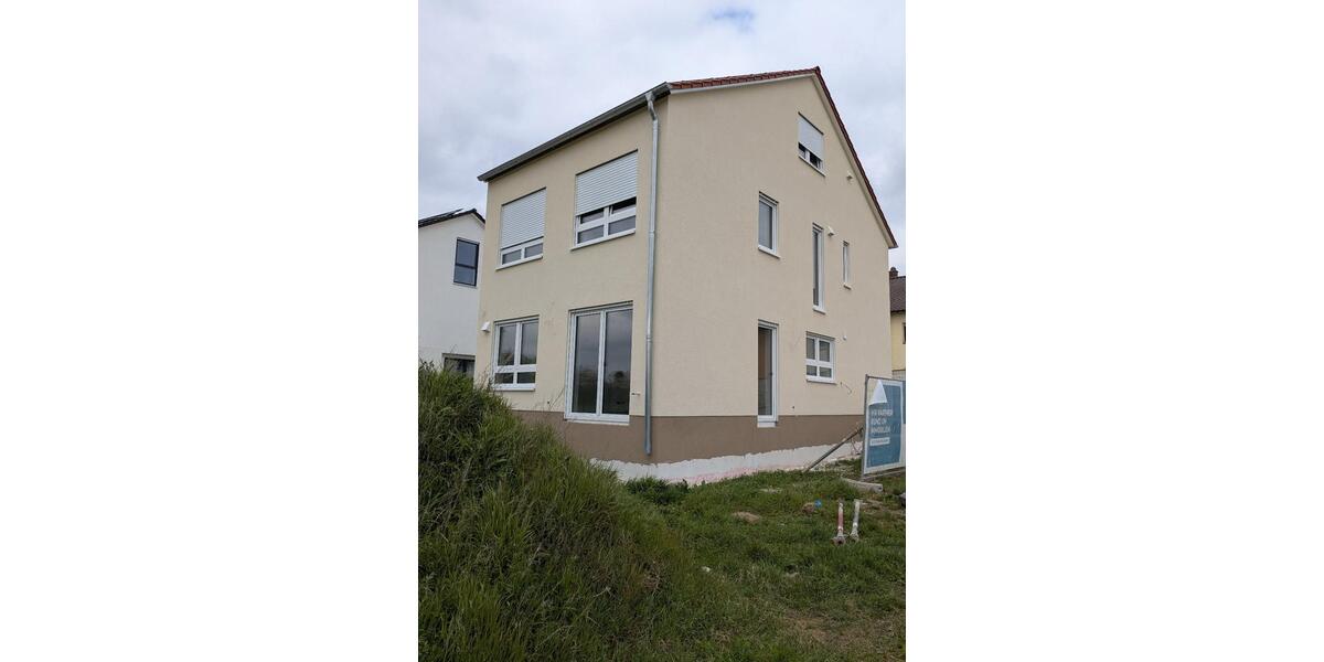 Doppelhaushälfte Neulußheim - 4 Zimmer, 110 m&sup2;, 1.840&euro; | Angebot:26653112