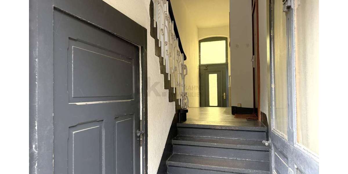 Einfamilienhaus Mannheim Niederfeld - 9 Zimmer, 203 m&sup2;, 465.000&euro; | Angebot:25050374