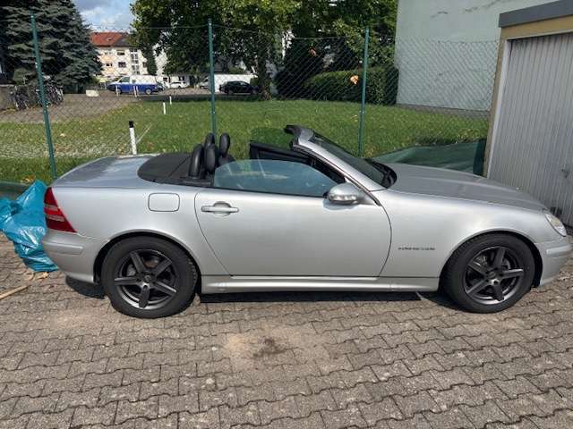 SLK 230