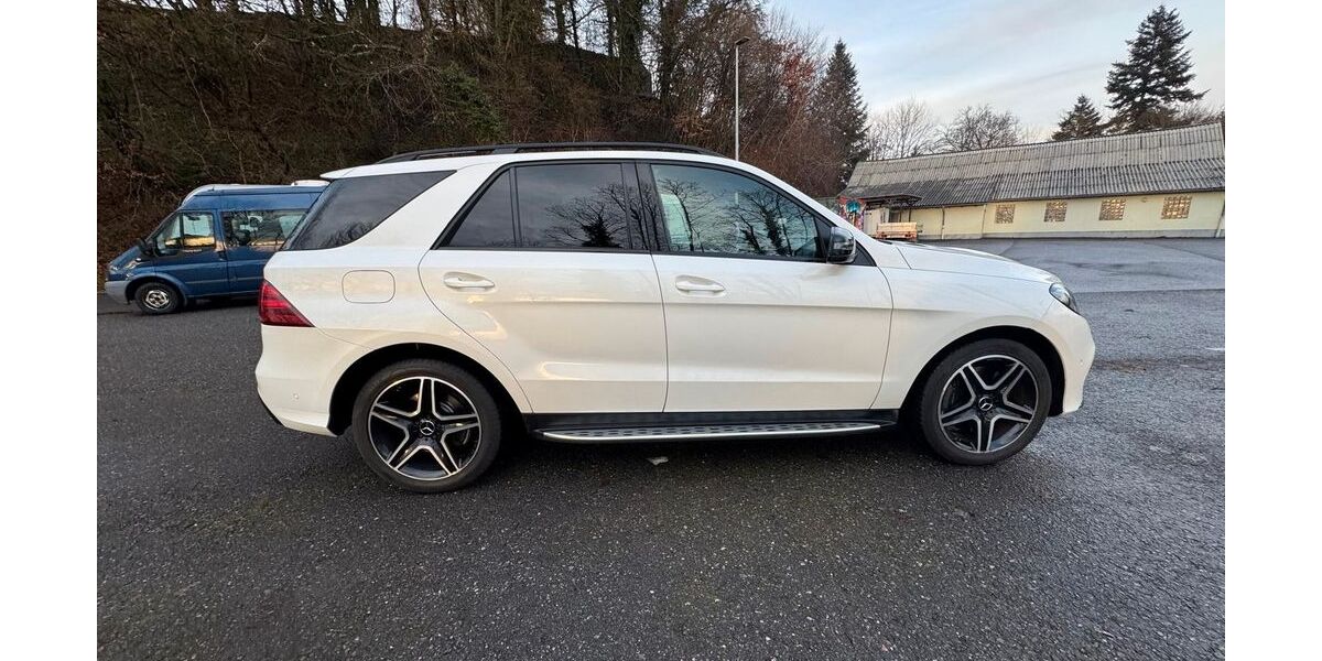 Mercedes-Benz GLE 43 AMG 110.111 km 38.450 &euro; Neckargemünd 69151