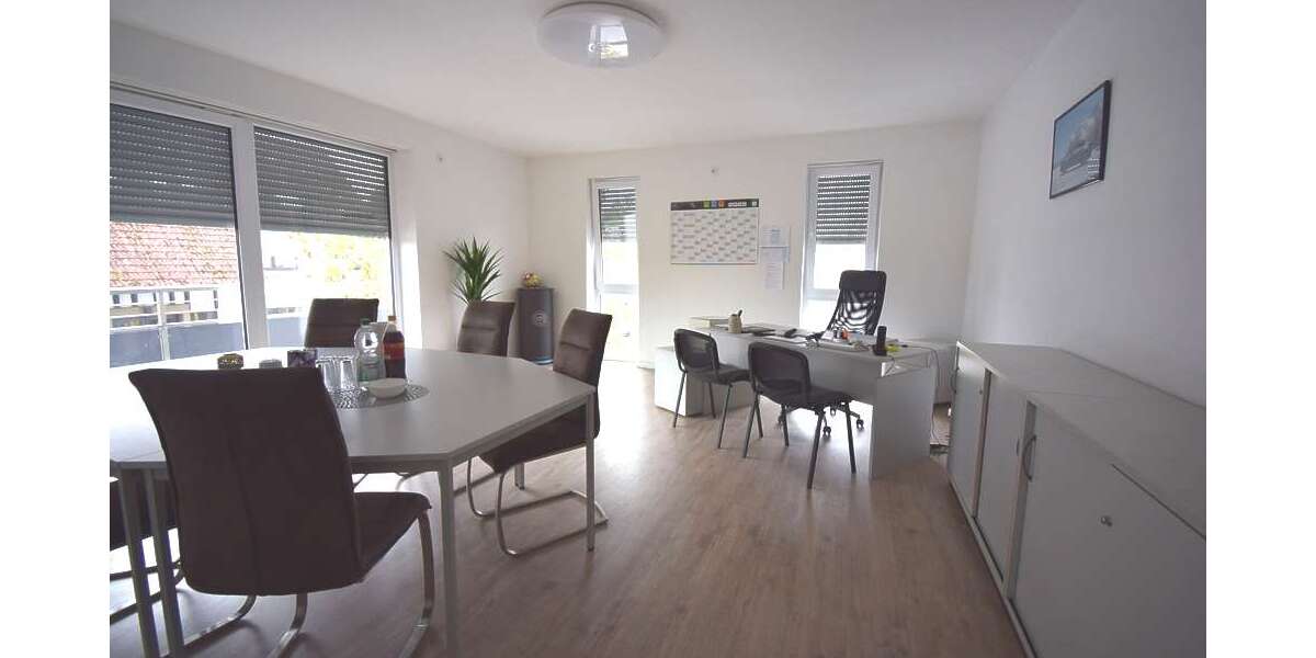 Halle in Edingen 3.300 € 270 m² zimmer