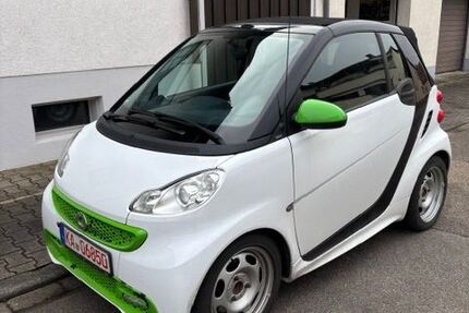 Smart ForTwo 89.000 km 4.999 &euro; Oberhausen 68794