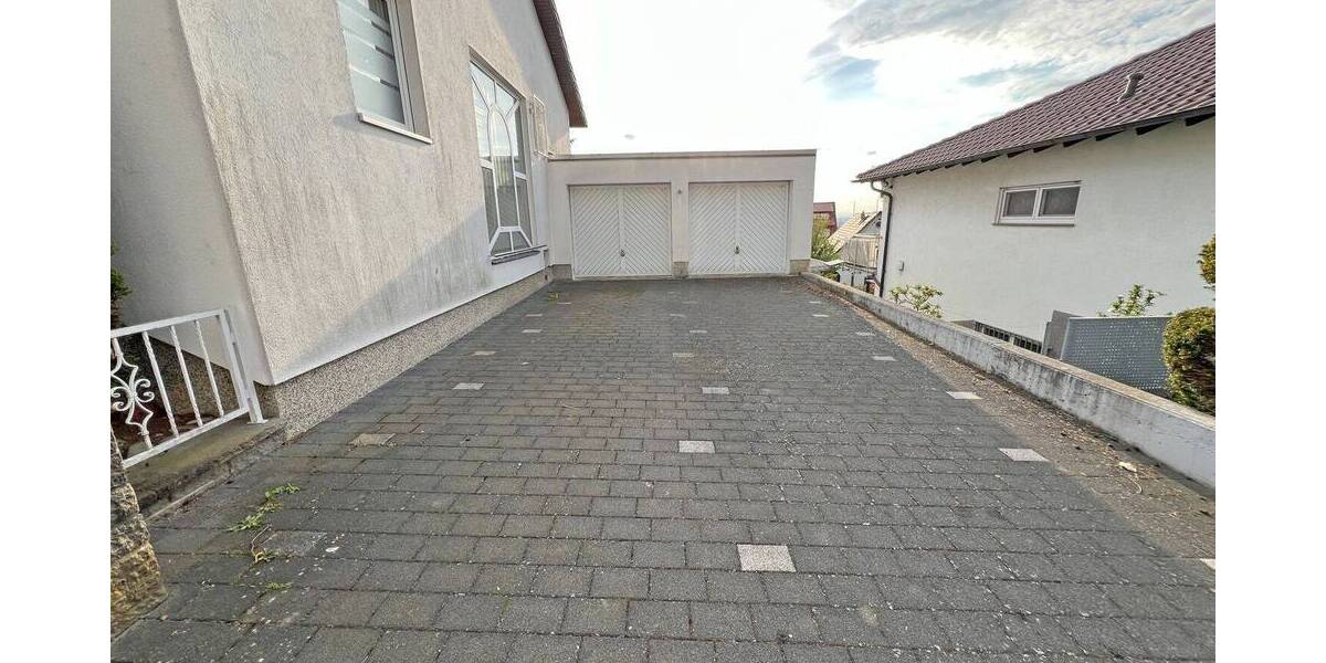 Einfamilienhaus Weinheim Lützelsachsen - 7 Zimmer, 250 m&sup2;, 1.750.000&euro; | Angebot:26257315