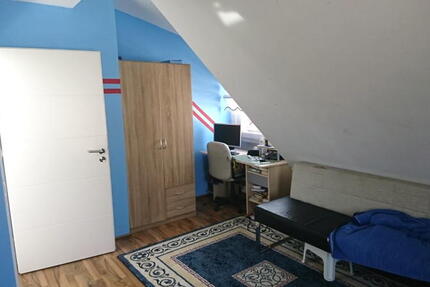 ObjNr:19614 - TOPP Angebot - neuwertiges 2-Fam. Haus mit Garage zentral in LU-Oggersheim 8 zimmer