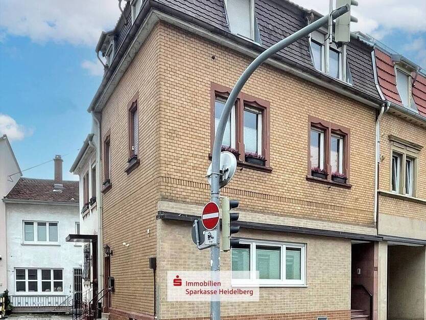 HD-Kirchheim: Gebäude-Ensemble mit 2 kleinen Wohnhäusern und Entwicklungspotential