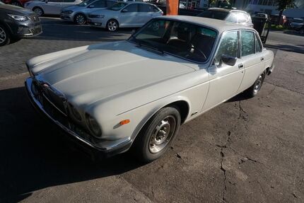 Jaguar XJ 196.800 km 7.999 &euro; Bensheim 64625