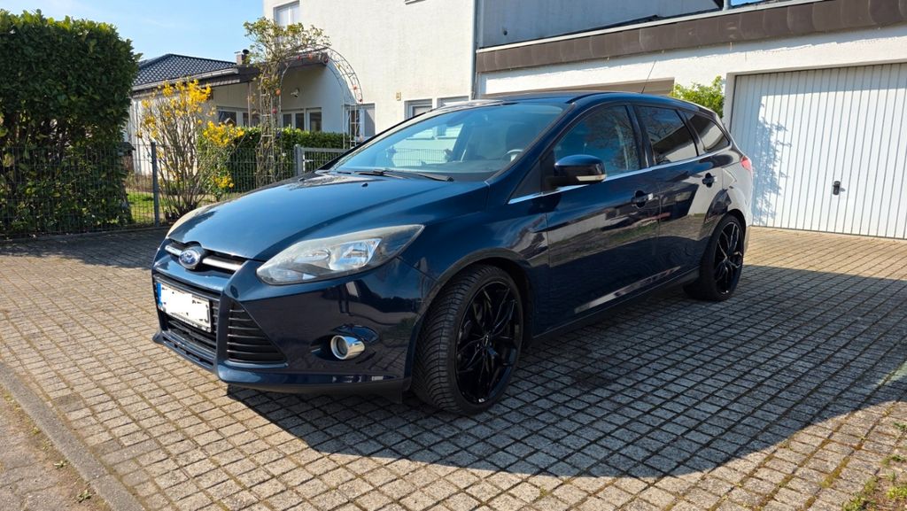 Ford Focus 129.000 km 8.299 &euro; Westheim 67368
