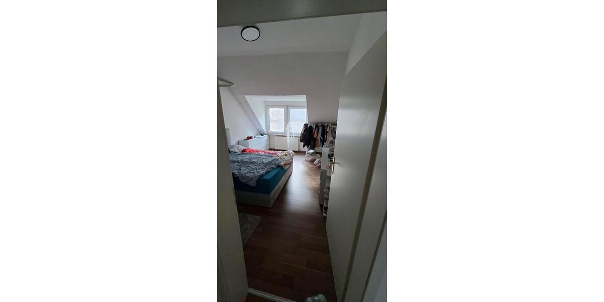 Dachgeschoßwohnung Mannheim Herzogenried - 2.5 Zimmer, 55 m&sup2;, 900&euro; | Angebot:26440287