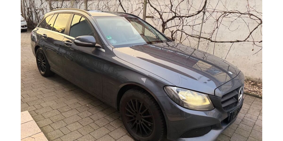 Mercedes-Benz C 200 264.000 km 8.500 &euro; Weingarten (Pfalz) 67366