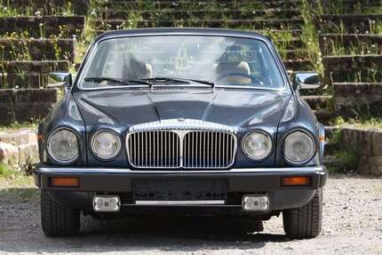 Jaguar Daimler 119.500 km 44.999 &euro; Heppenheim 64646