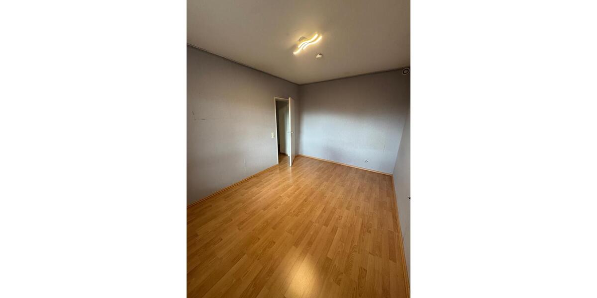 Etagenwohnung Ludwigshafen am Rhein Ludwigshafen-Oggersheim - 3 Zimmer, 73 m&sup2;, 255.000&euro; | Angebot:24600120