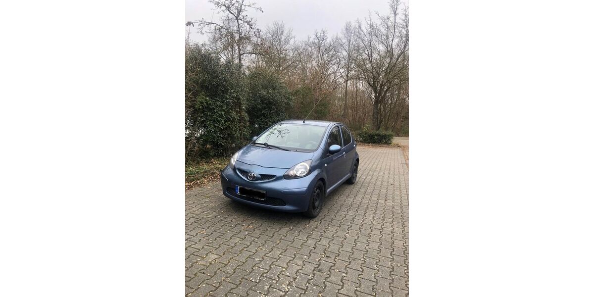 Toyota Aygo (X) 179.000 km 1.300 &euro; Mannheim 68169
