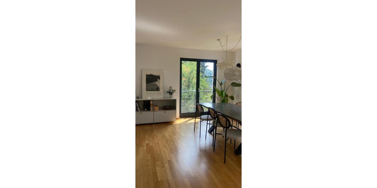 Etagenwohnung Heidelberg Neuenheim - 2.5 Zimmer, 100 m&sup2;, 2.500&euro; | Angebot:26376243
