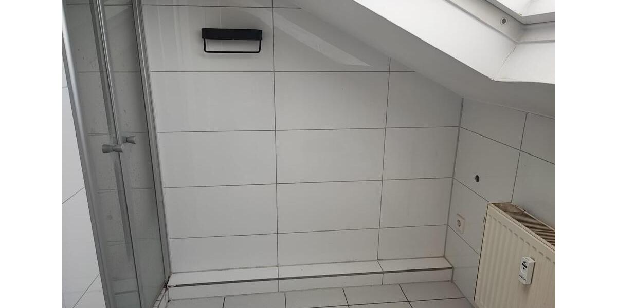 Dachgeschoßwohnung Lampertheim - 1 Zimmer, 44 m&sup2;, 640&euro; | Angebot:25590676