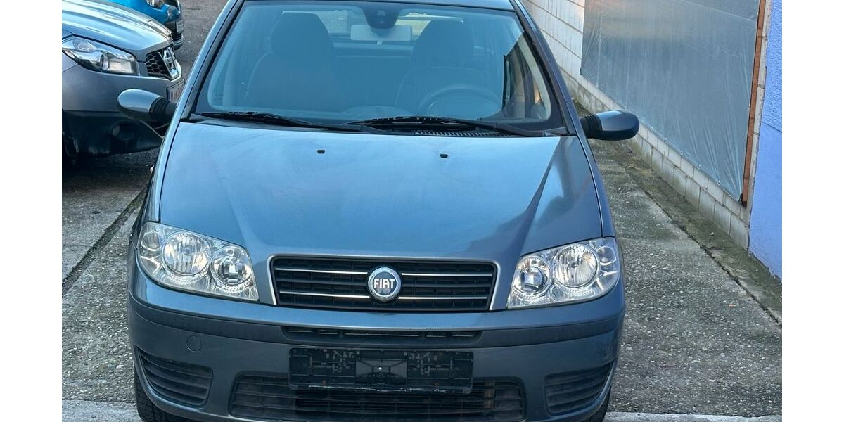 Fiat Punto 86.000 km 2.450 &euro; mannheim 68199
