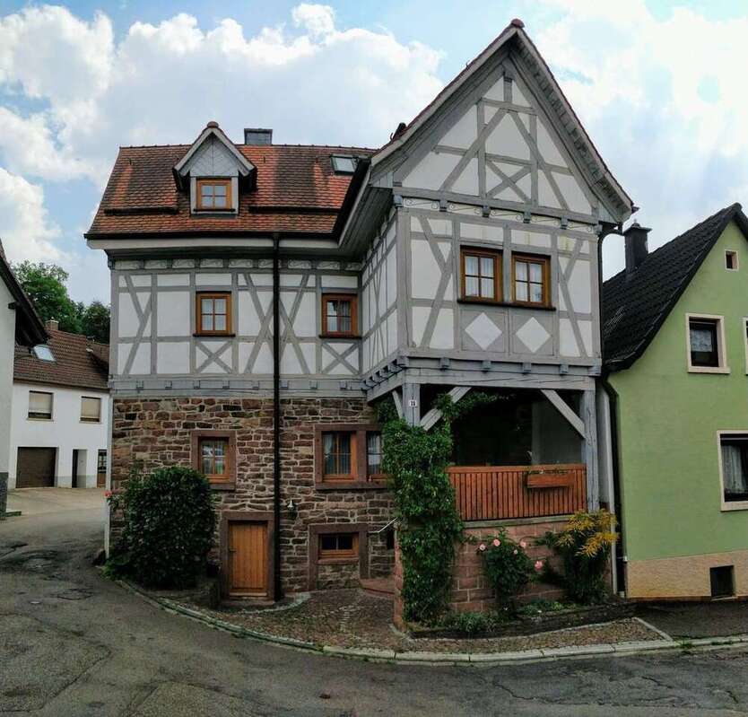 Haus zum Kaufen in Neckargemünd 370.000 € 109.6 m²