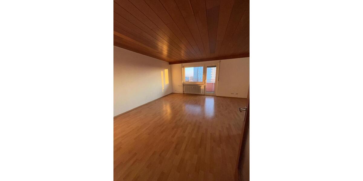 Moderne 2 Zimmer Wohnung im 7.OG in Lu Gartenstadt 2 zimmer