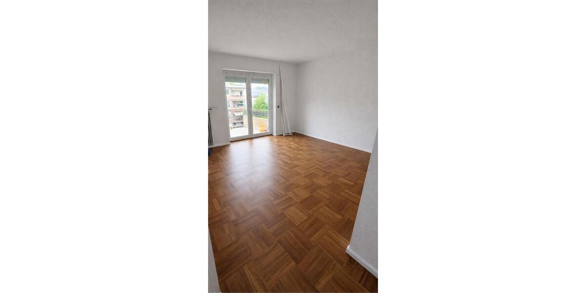 Dachgeschoßwohnung Ludwigshafen am Rhein Mundenheim - 1 Zimmer, 25 m&sup2;, 600&euro; | Angebot:25735103