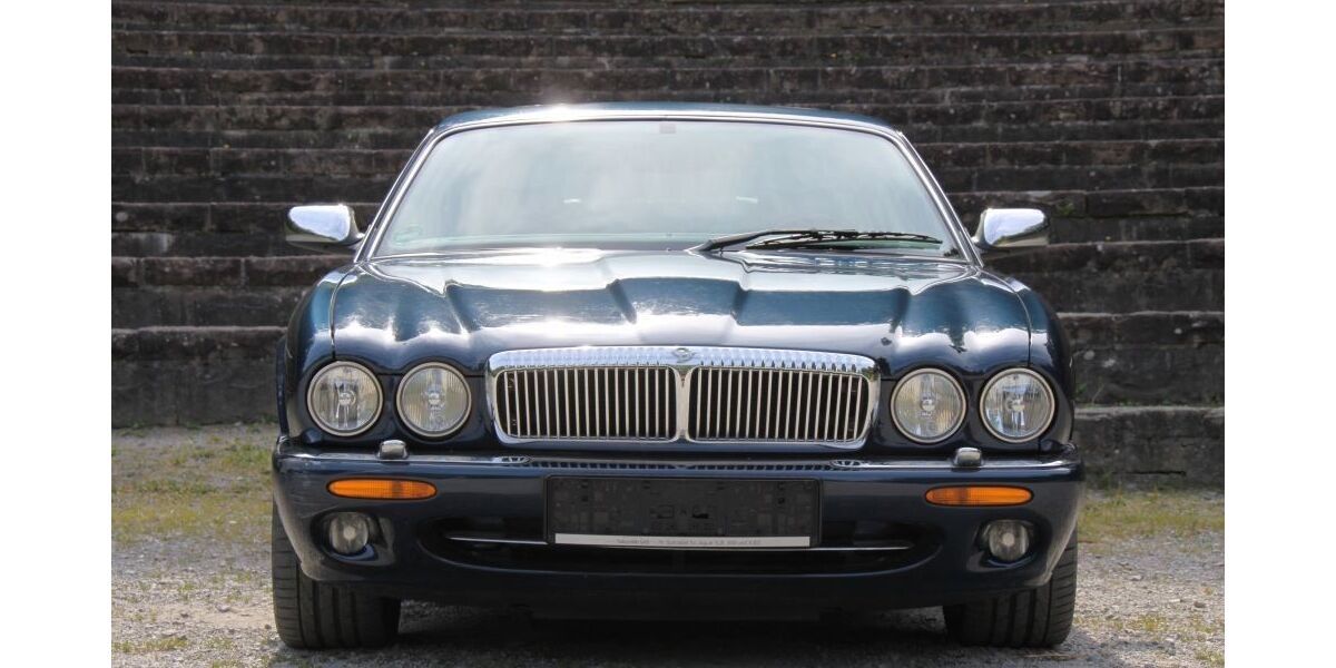Jaguar Daimler 235.000 km 14.999 &euro; Heppenheim 64646