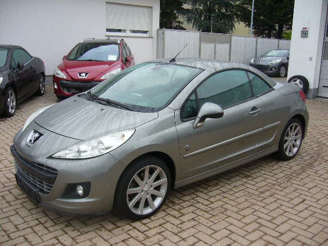 Peugeot 207 82.100 km 6.984 &euro; Walldorf / Baden 69190
