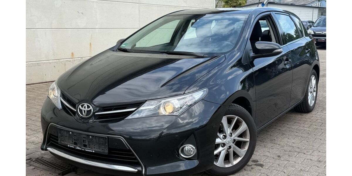 Toyota Auris 361.000 km 4.400 &euro; Weinheim 69469