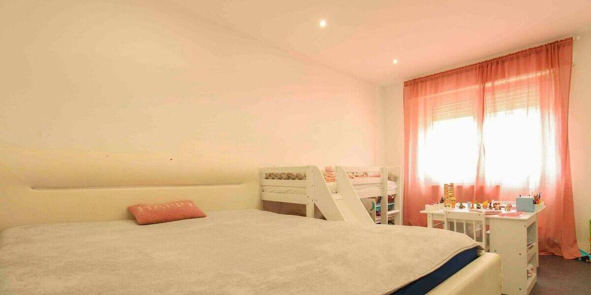 Mehrfamilienhaus, Wohnhaus Hockenheim - 6 Zimmer, 154 m&sup2;, 399.000&euro; | Angebot:26307606