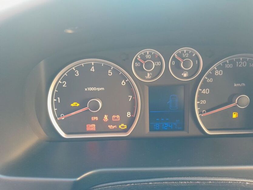 i30