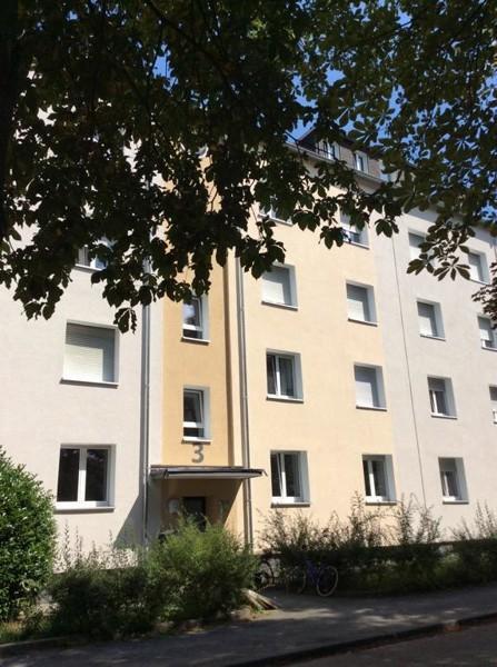 Schöne 3-Zimmer-Wohnung im Dachgeschoss!