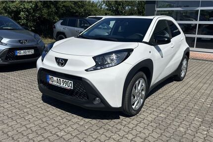 Toyota Aygo (X) 1.009 km 20.590 &euro; Wiesloch 69168