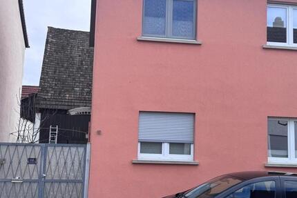 Haus Hockenheim - 4 Zimmer, 100 m&sup2;, 499.000&euro; | Angebot:25045751