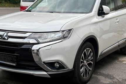 Mitsubishi Outlander 221.000 km 9.800 &euro; Weinheim 69469