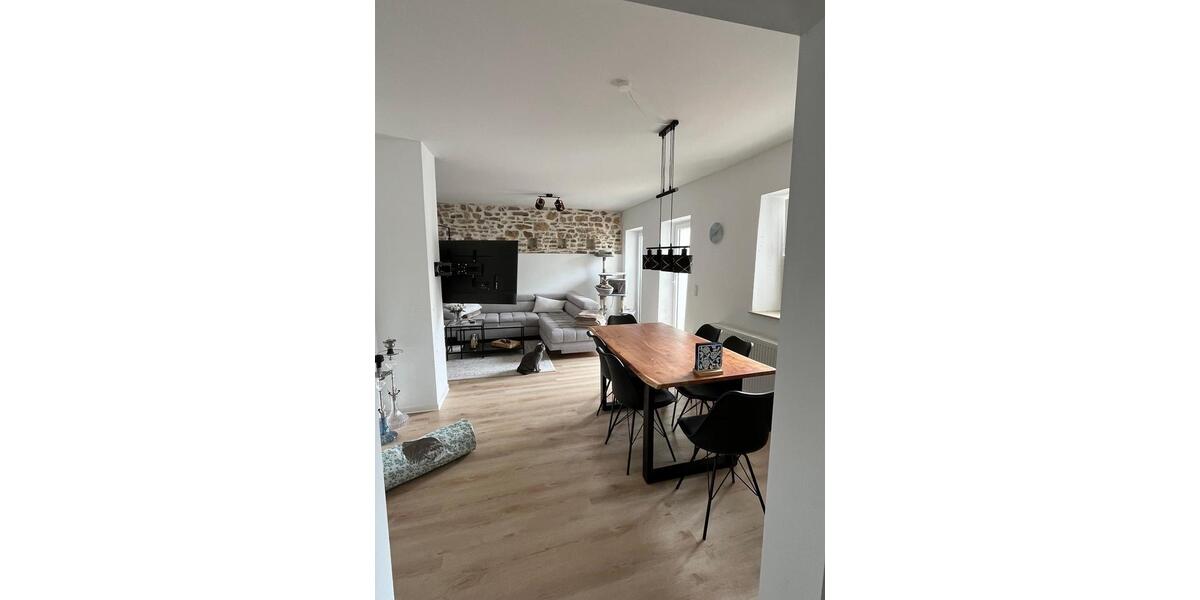 Erdgeschoßwohnung Grünstadt - 4 Zimmer, 94 m&sup2;, 298.000&euro; | Angebot:26254538