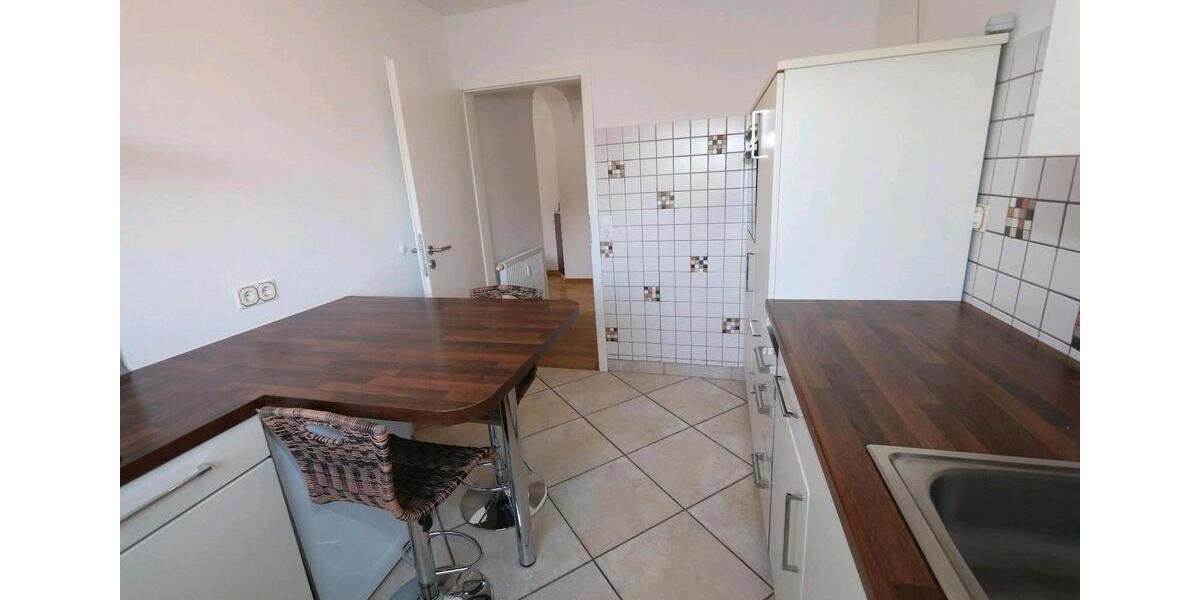 Etagenwohnung Ludwigshafen am Rhein Ludwigshafen-Oggersheim - 3 Zimmer, 85 m&sup2;, 1.300&euro; | Angebot:26197786