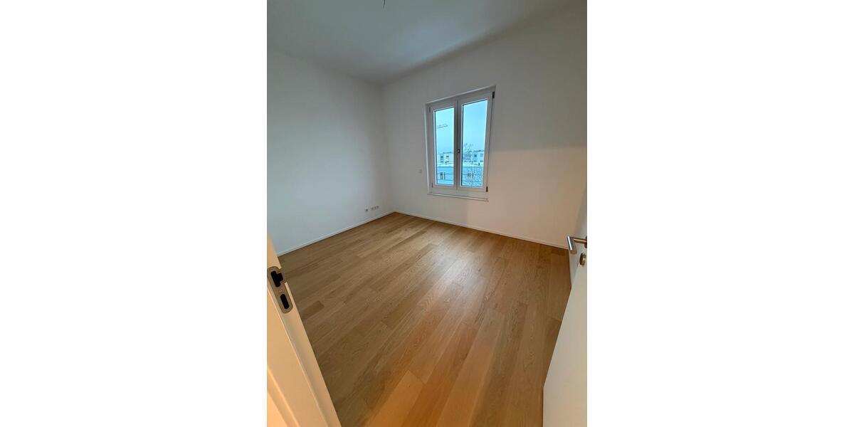 Heidelberg Südstadt Moderne Penthouse Wohnung Stellplatz provfrei 3 zimmer