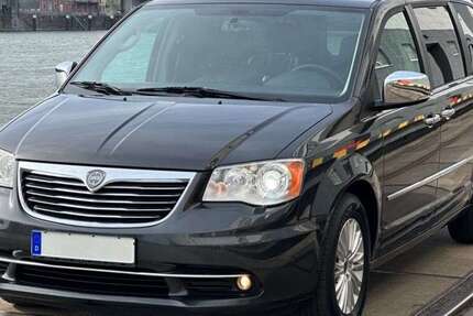 Lancia Voyager