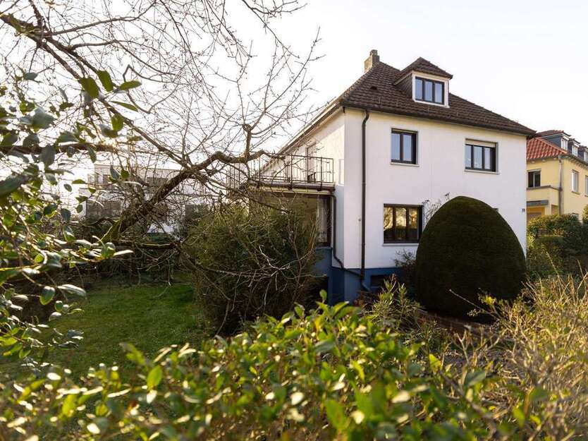 Haus zum Kaufen in Heidelberg 2.150.000 € 274.91 m²