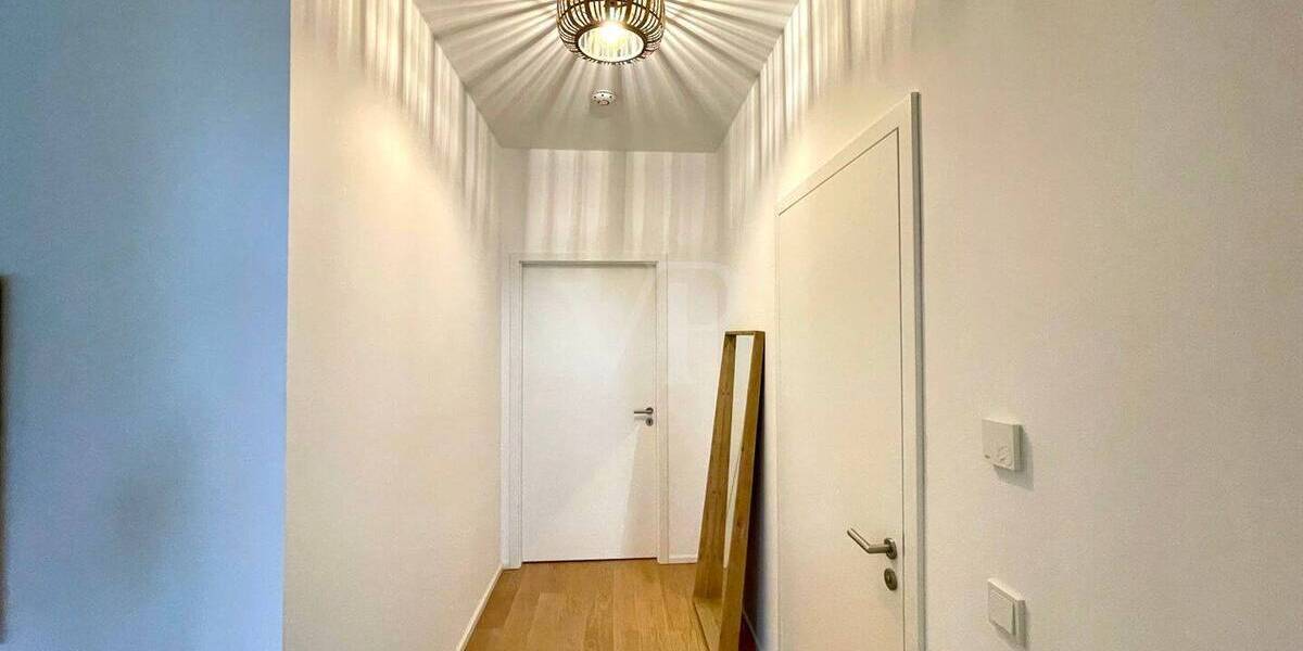 Luxuriöse Neubauwohnung mit exklusiver Ausstattung und privatem Garten in begehrter Lage 3 zimmer