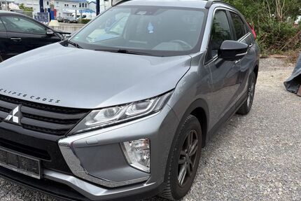 Mitsubishi Eclipse Cross 114.000 km 13.900 &euro; Wiesenbach 69257