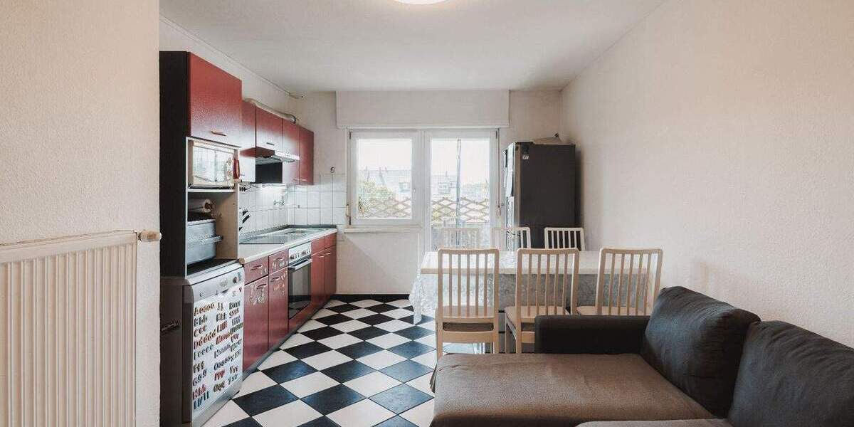 Etagenwohnung Ludwigshafen am Rhein Mitte - 4 Zimmer, 108 m&sup2;, 219.000&euro; | Angebot:24910167